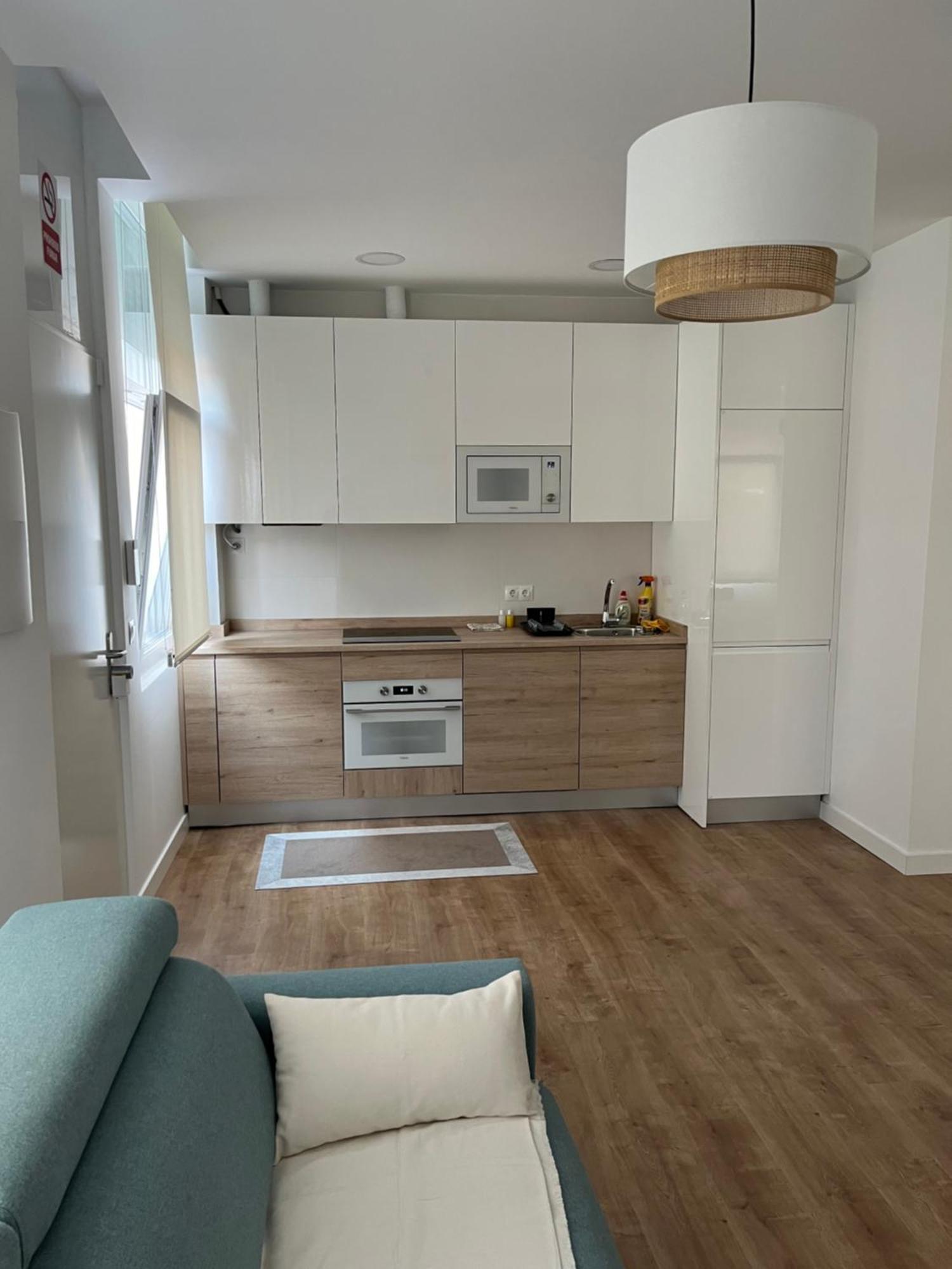 Apartamento Puerta De Burgos Vut09605 Eksteriør billede