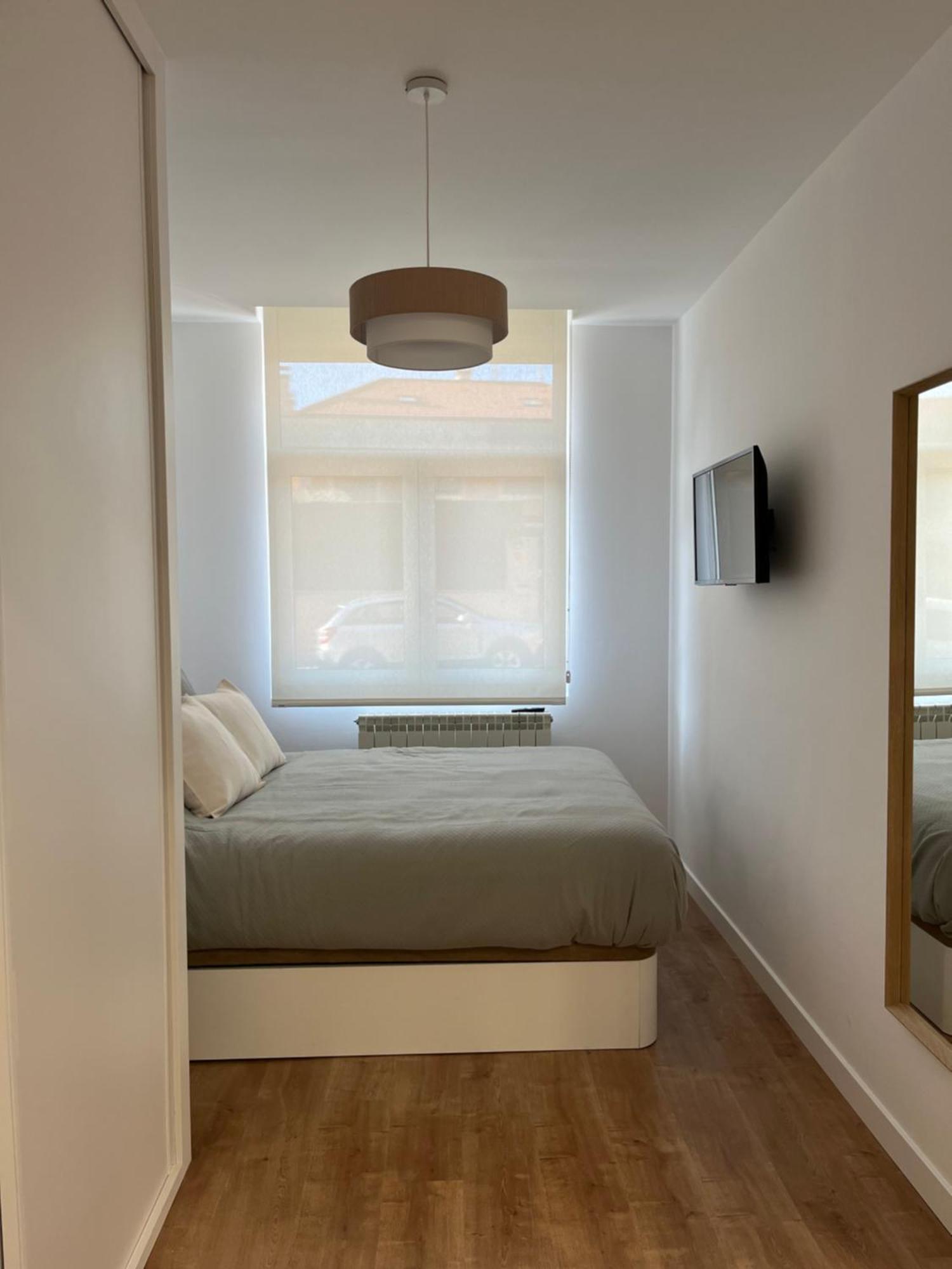 Apartamento Puerta De Burgos Vut09605 Eksteriør billede